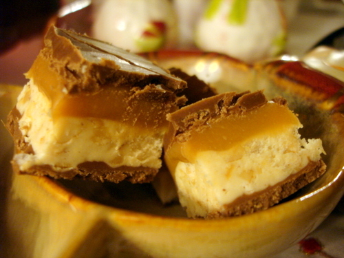 Snickers Fudge at The Happy Housewife Snickers Fudge at The Happy Housewife