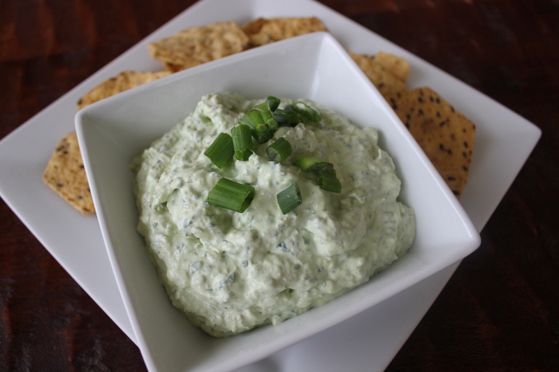 No-Bake Spinach Artichoke Dip at The Happy Housewife No-Bake Spinach Artichoke Dip at The Happy Housewife