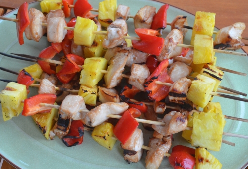 Grilled Pineapple Chicken Kebabs | The Happy Housewife Grilled Pineapple Chicken Kebabs | The Happy Housewife
