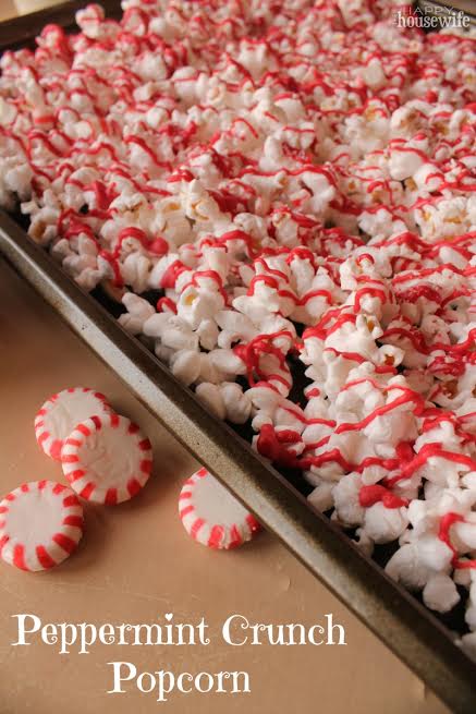 Peppermint Crunch Popcorn - The Happy Housewife™ :: Cooking