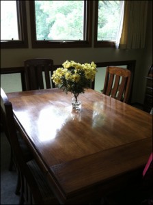 dining room table 224x300 House Staging on a Budget