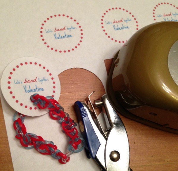 Rubber Band Bracelets Valentine's Day Craft The Happy Housewife