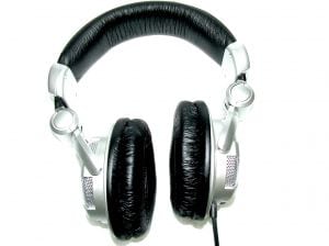 Get $3 in MP3 Dowloads from Amazon.com 656962 headphones Get $3 in MP3 Dowloads from Amazon.com