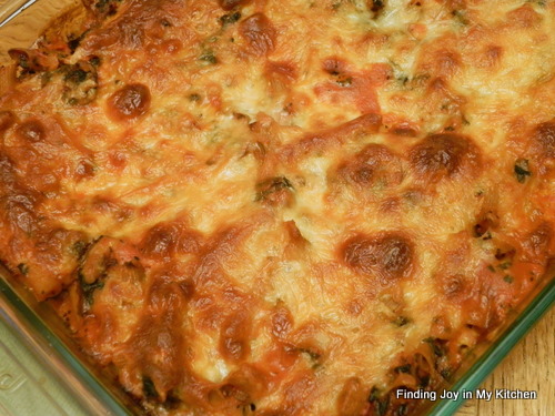 Red Pepper Chicken Sausage Pasta Bake - The Happy Housewife™ :: Cooking