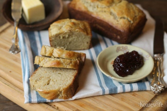 This Paleo Sweet Almond Bread really satisfies any carb or bread craving you may have. This simple quick bread is delicious!