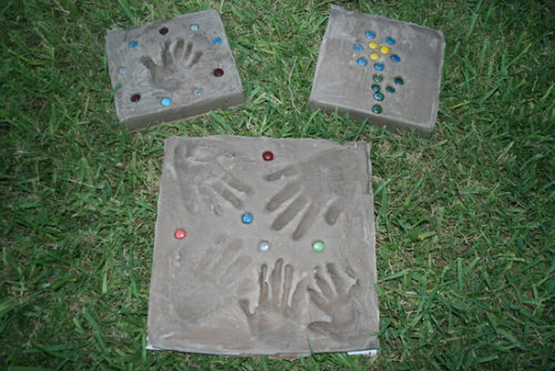 How To Make Garden Stones With Kids The Happy Housewife Home
