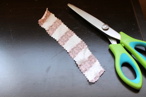 Easy Embellished Flip Flops for Under $5 - Step 2